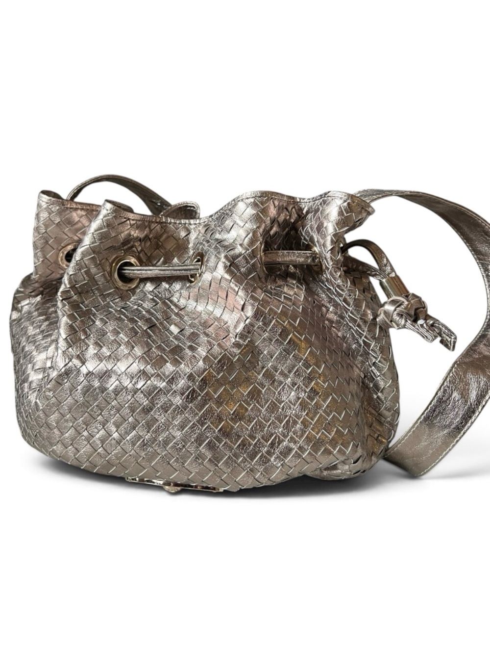 Elliott Lucca Aruba Metallic Woven Leather Hobo bag in Gold 13” x 9” x 9”